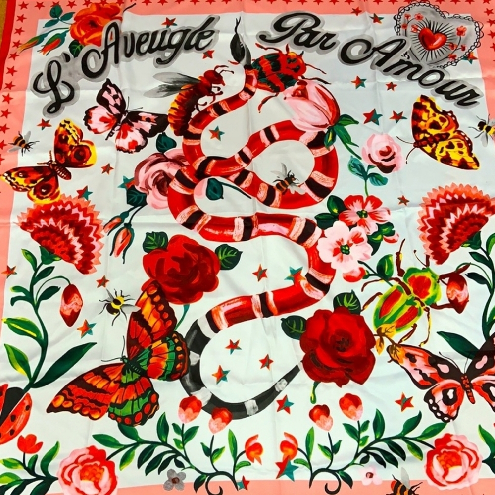 NEW Gucci Silk Scarf